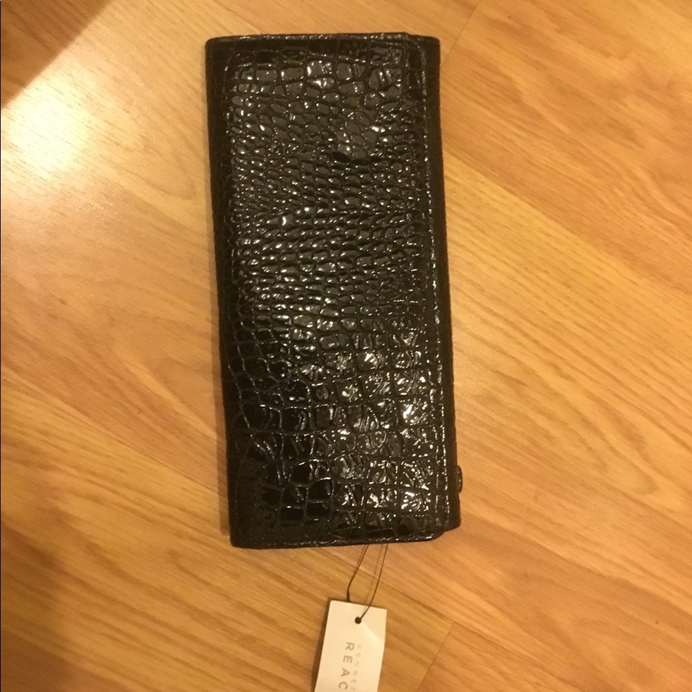 Kenneth Cole REACTION Wallet
